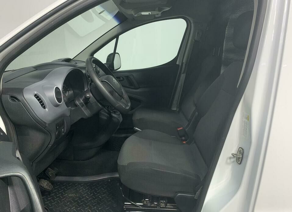 Citroen Berlingo 1.6d MT (90 л.с.)