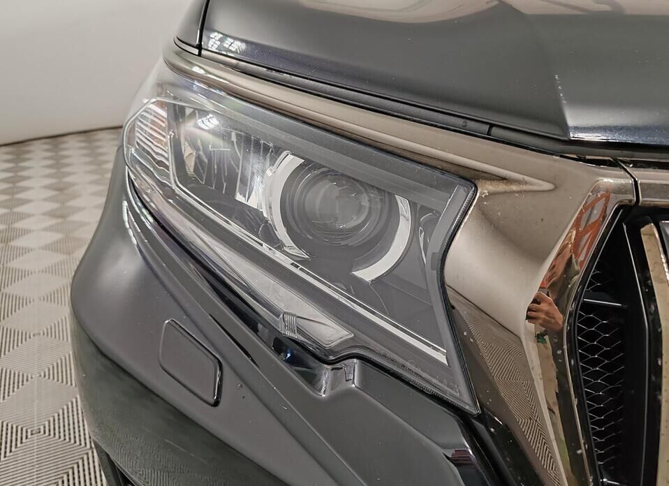 Toyota Land Cruiser Prado, 150 Series Рестайлинг 3 4.0 AT (249 л.с.) 4WD