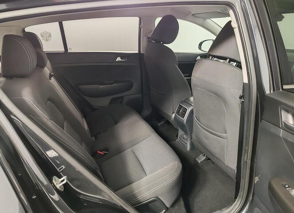 Kia Sportage, IV 2.0 MT (150 л.с.) 4WD