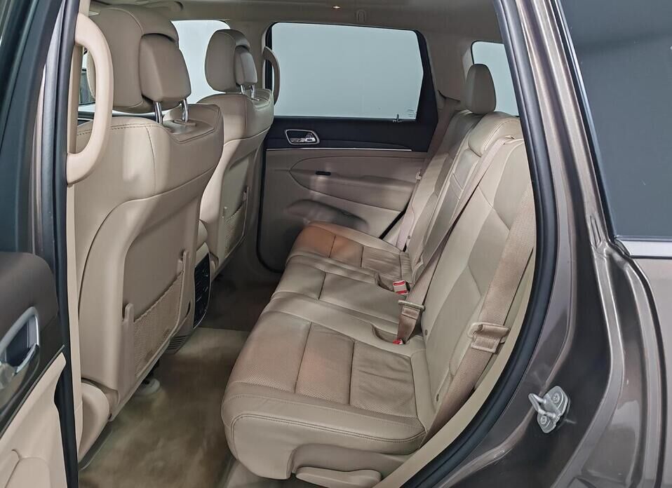 Jeep Grand Cherokee, IV (WK2) Рестайлинг 3.6 AT (286 л.с.) 4WD