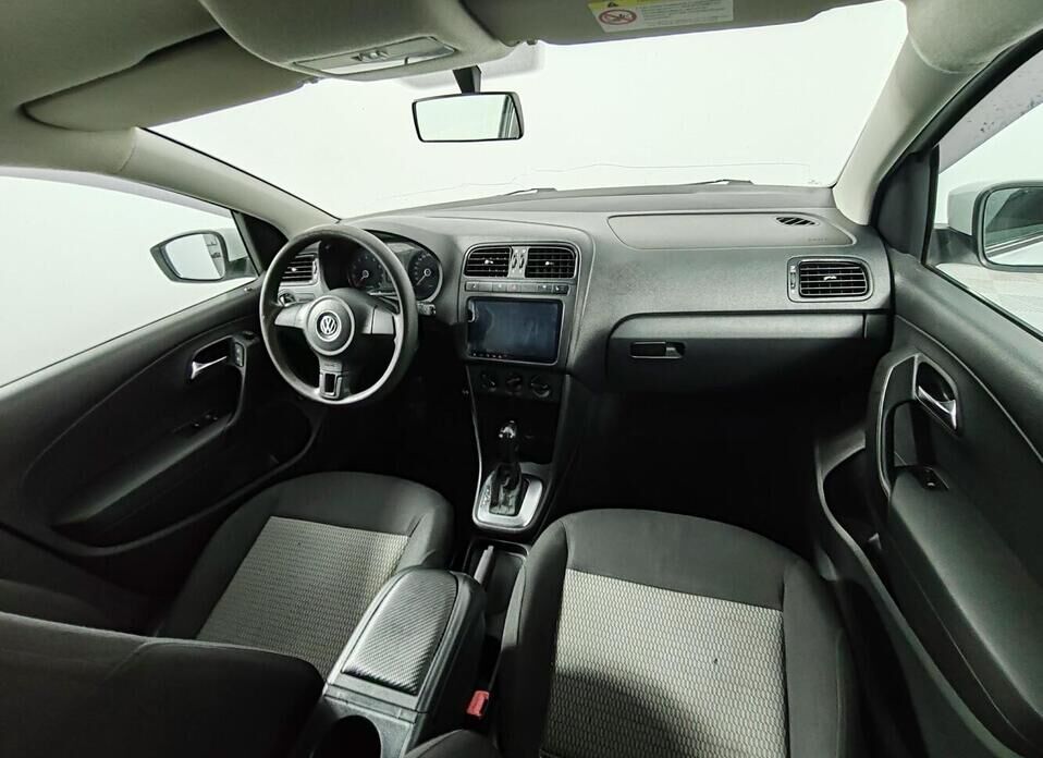 Volkswagen Polo, V 1.6 AT (105 л.с.)