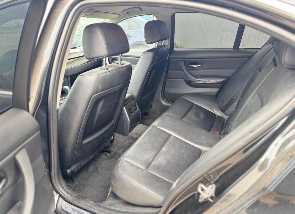 BMW 3 серии, V (E90/E91/E92/E93) Рестайлинг 320i 2.0 AT (156 л.с.)
