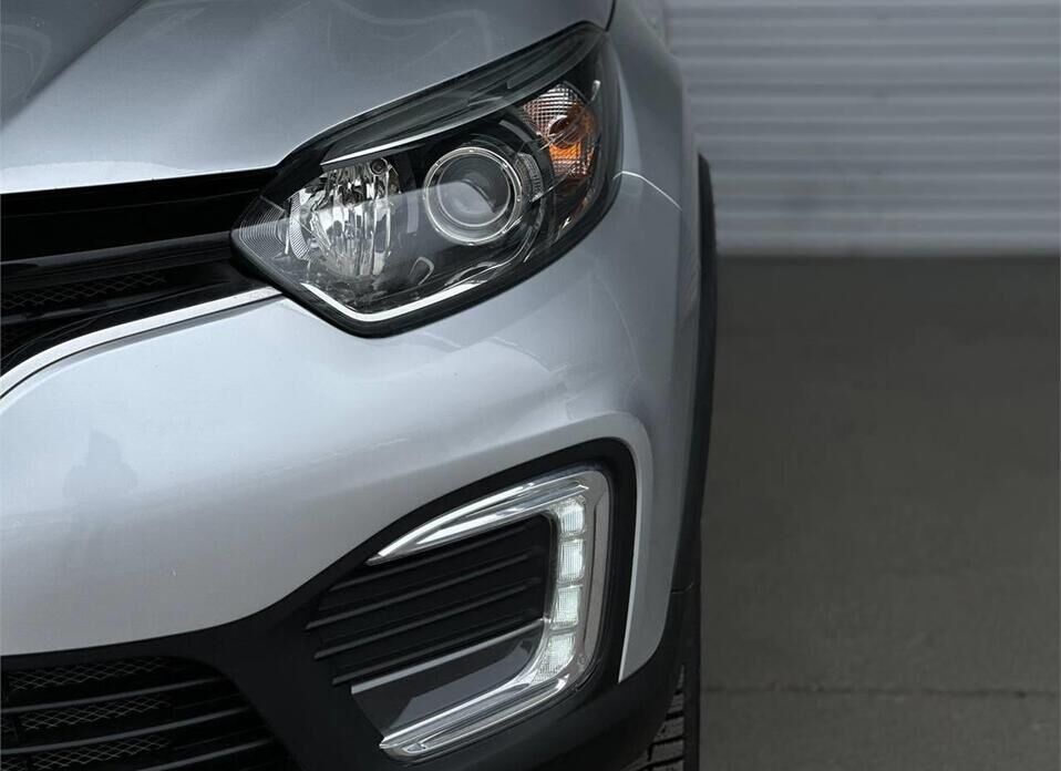 Renault Kaptur 1.6 CVT (114 л.с.)