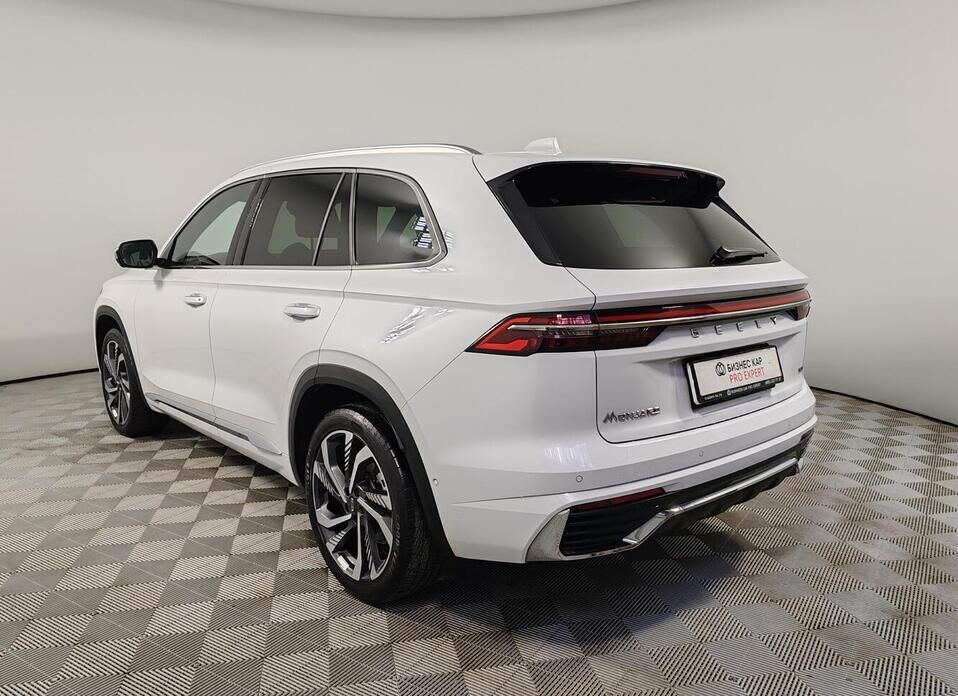 Geely Monjaro 2.0 AT (238 л.с.) 4WD