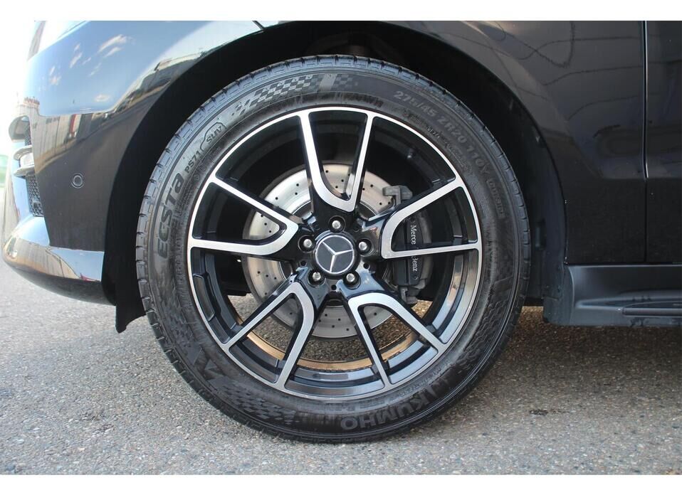 Mercedes-Benz M-Класс 350 CDI 3.0d AT (249 л.с.) 4WD