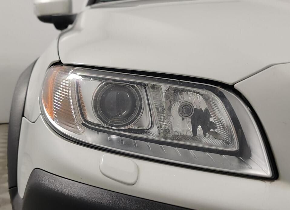 Volvo XC70 2.4d AT (215 л.с.) 4WD