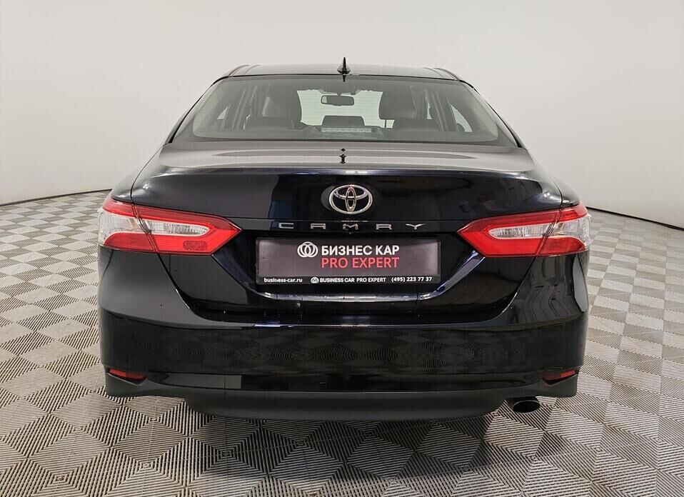 Toyota Camry, VIII (XV70) Рестайлинг 2.5 AT (200 л.с.)