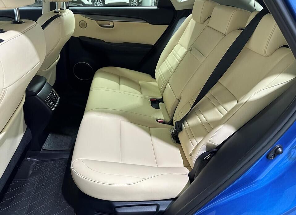 Lexus NX 200 2.0 CVT (150 л.с.) 4WD