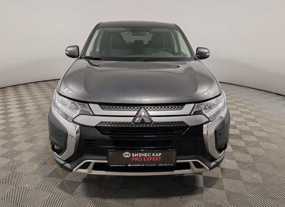 Mitsubishi Outlander, III Рестайлинг 3 2.0 CVT (146 л.с.)