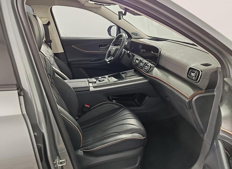 Jaecoo J8 2.0 AMT (249 л.с.) 4WD