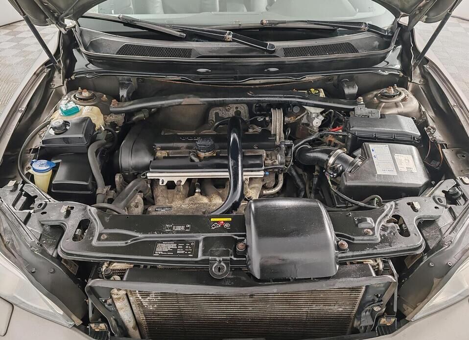 Volvo XC90, I Рестайлинг 2.5 AT (210 л.с.) 4WD