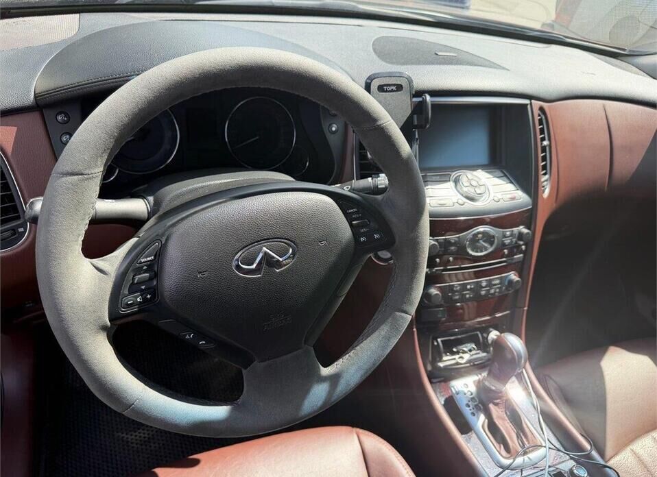 Infiniti QX50, I 2.5 AT (222 л.с.) 4WD