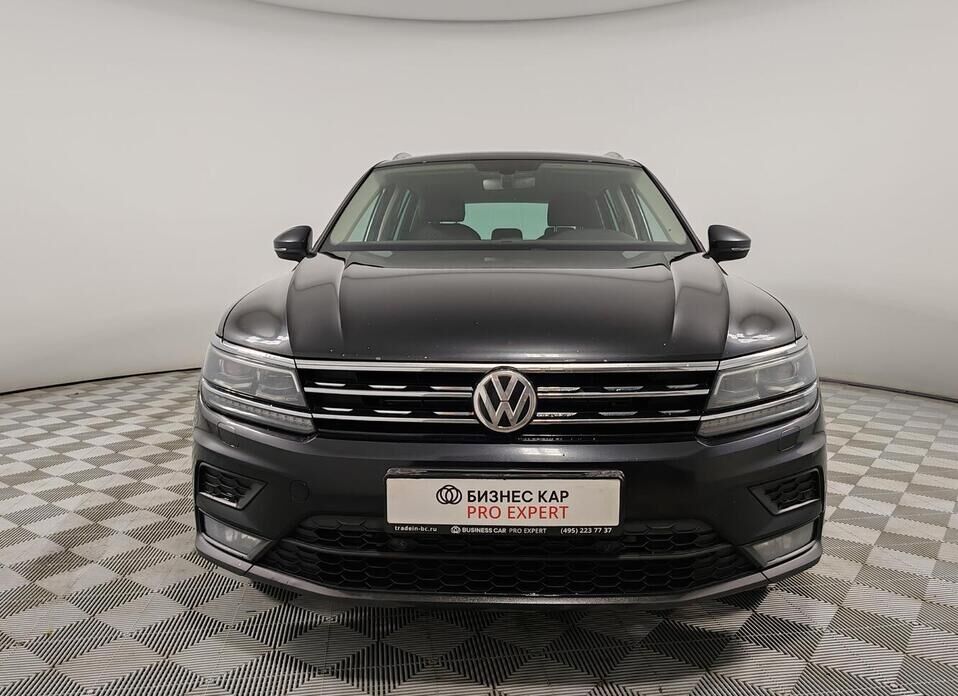 Volkswagen Tiguan 2.0 AMT (180 л.с.) 4WD