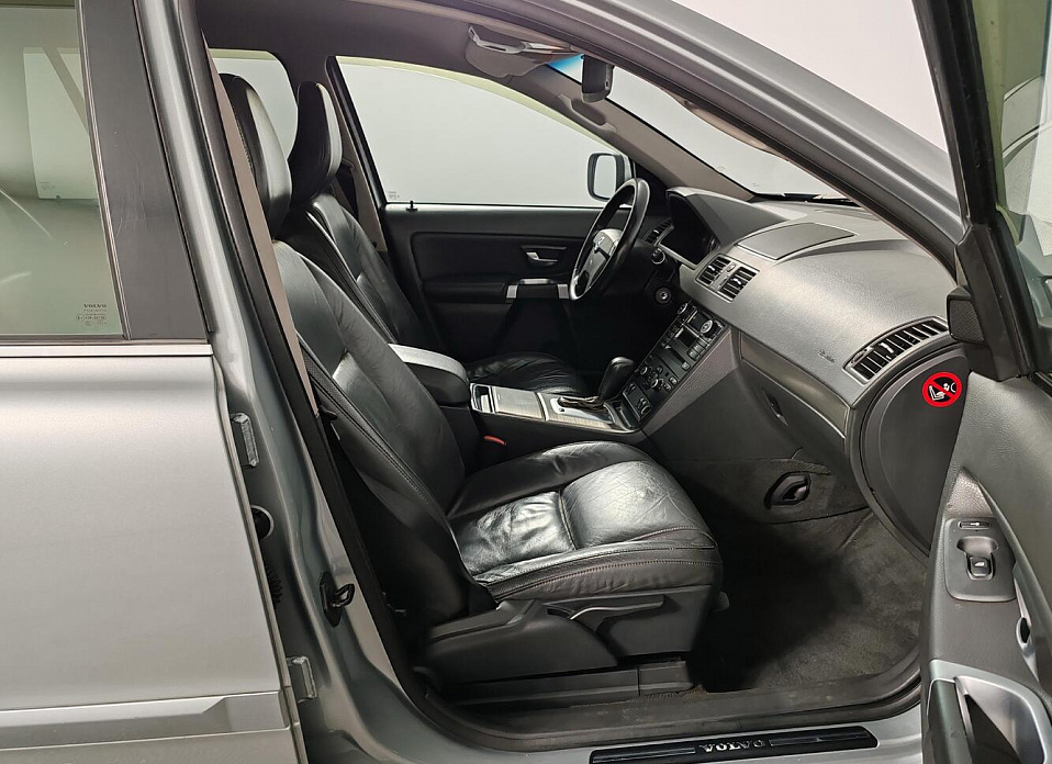 Volvo XC90, I Рестайлинг 2.4d AT (185 л.с.) 4WD