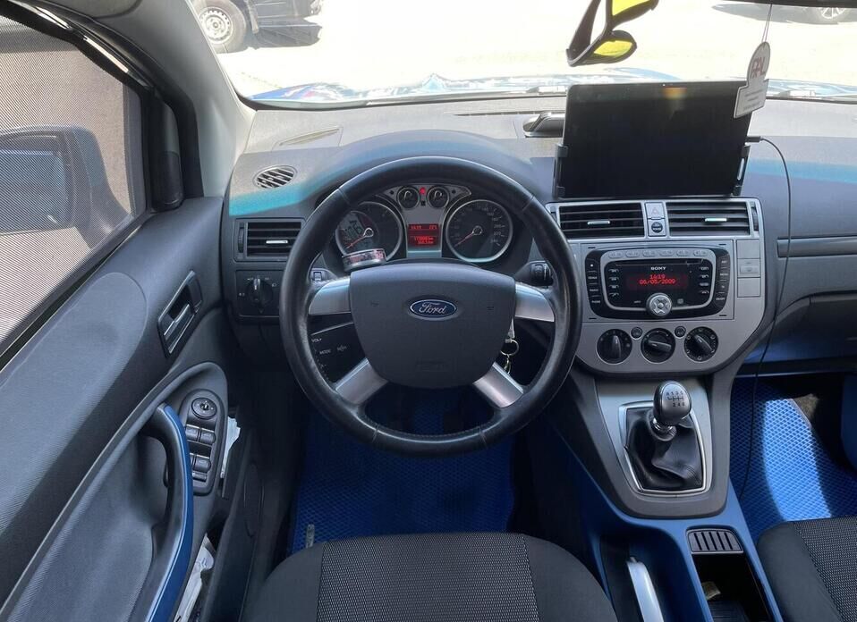 Ford Kuga 2.0d MT (136 л.с.) 4WD