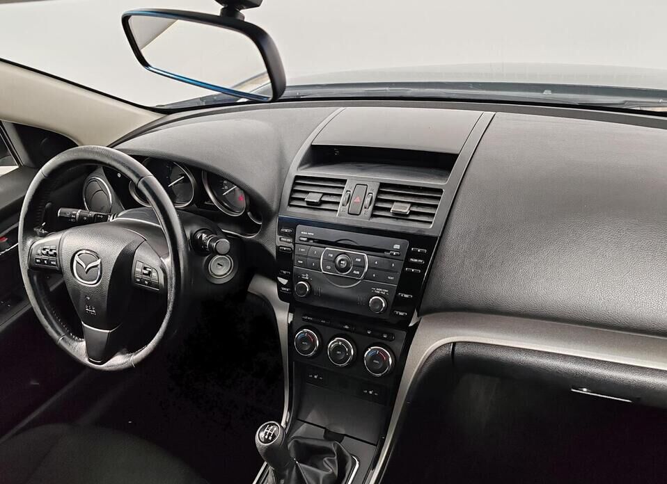 Mazda 6, II (GH) Рестайлинг 1.8 MT (120 л.с.)