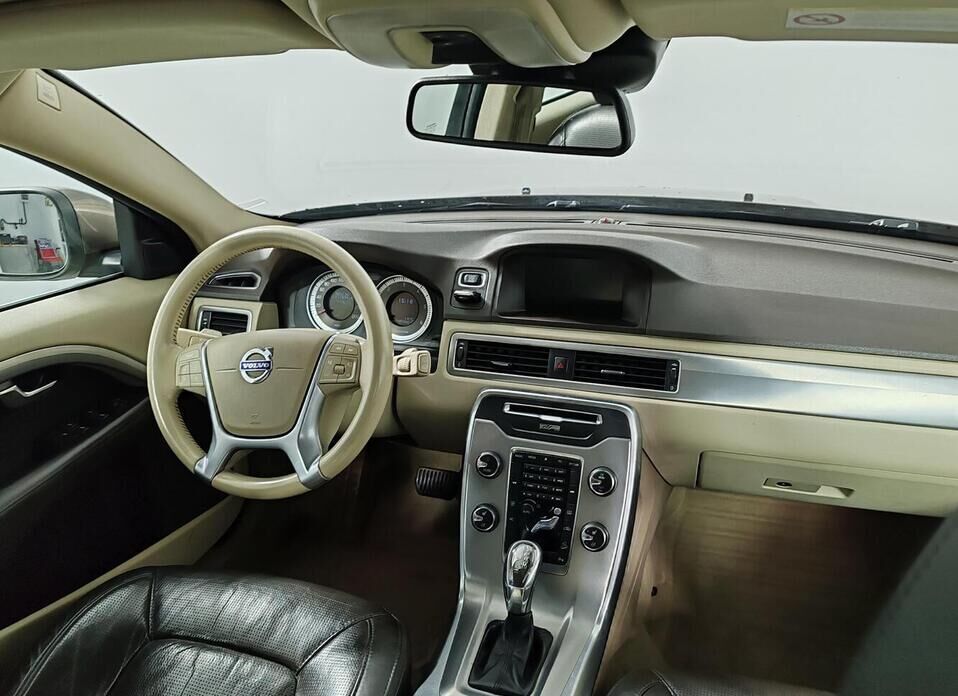 Volvo XC70, II 2.4d AT (163 л.с.) 4WD