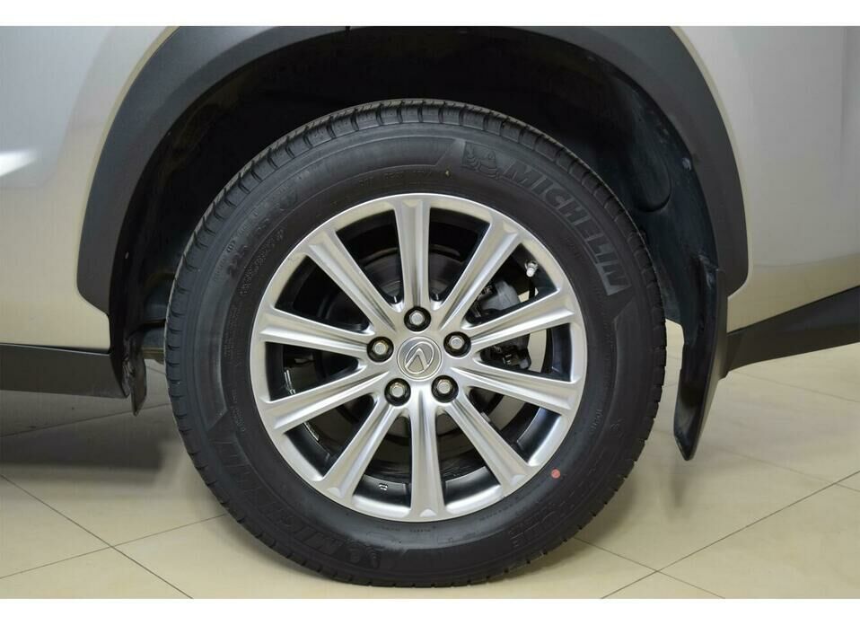 Lexus NX 200 2.0 CVT (150 л.с.)