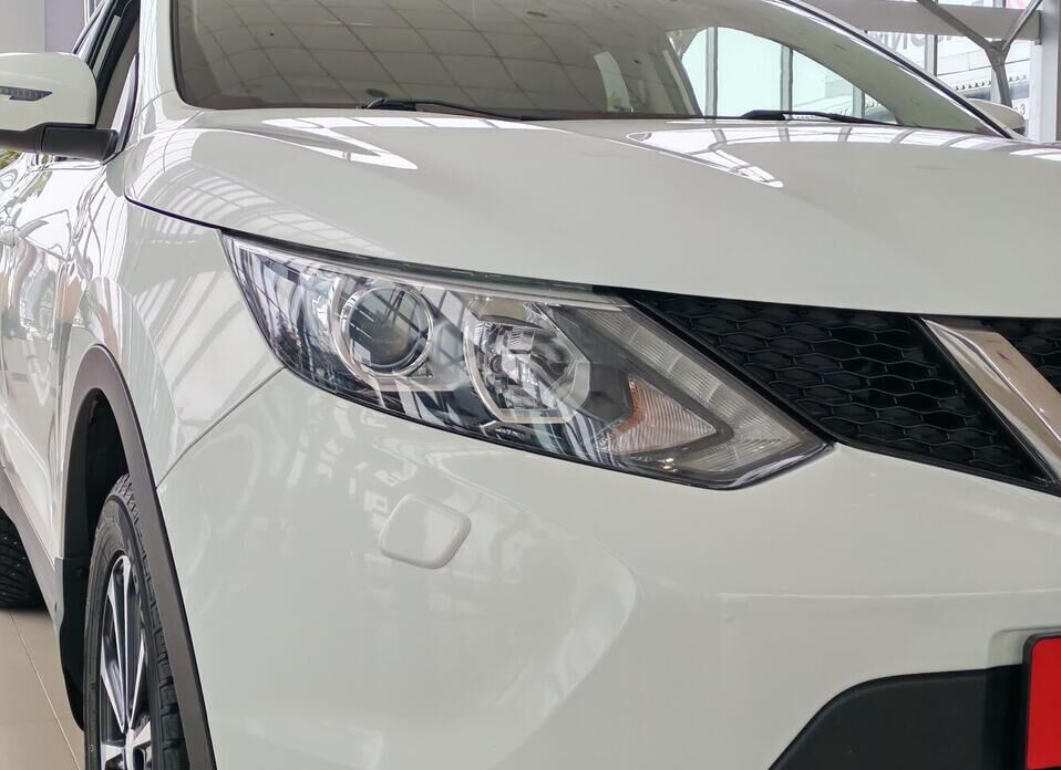Nissan Qashqai, II 2.0 CVT (144 л.с.)