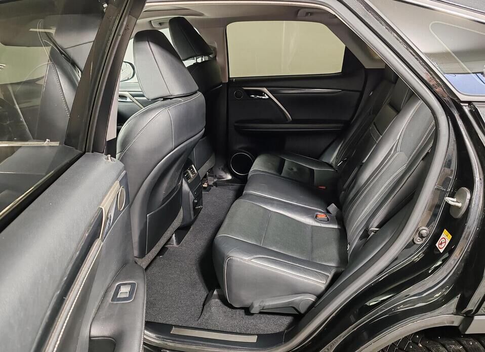 Lexus RX, IV 350 3.5 AT (300 л.с.) 4WD