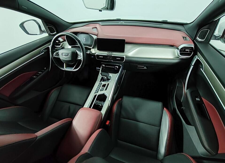 Geely Coolray, I 1.5 AMT (150 л.с.)