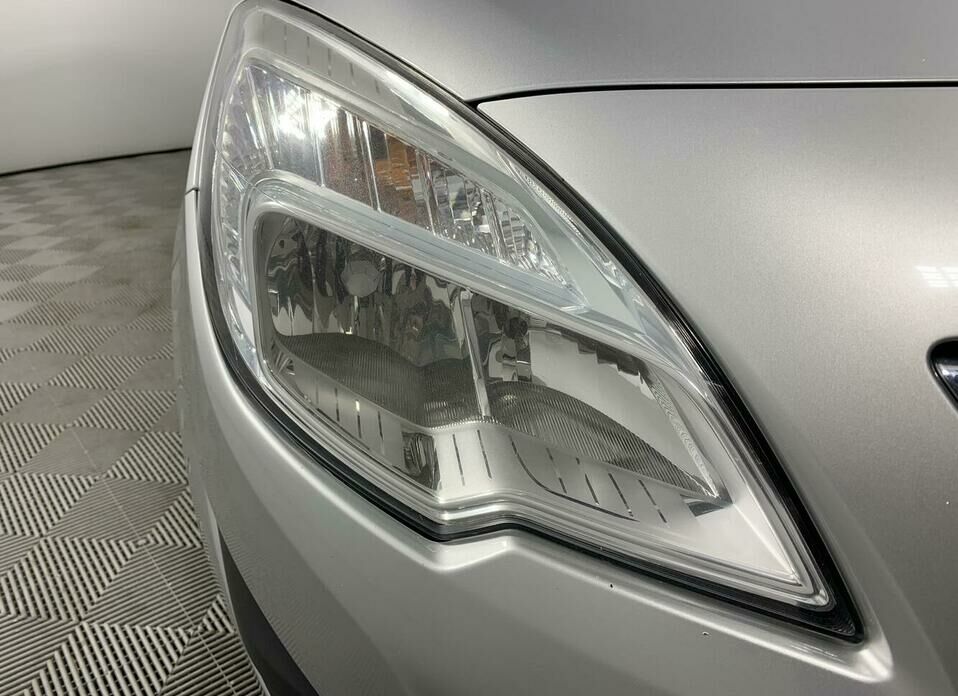 Opel Meriva 1.4 MT (100 л.с.)