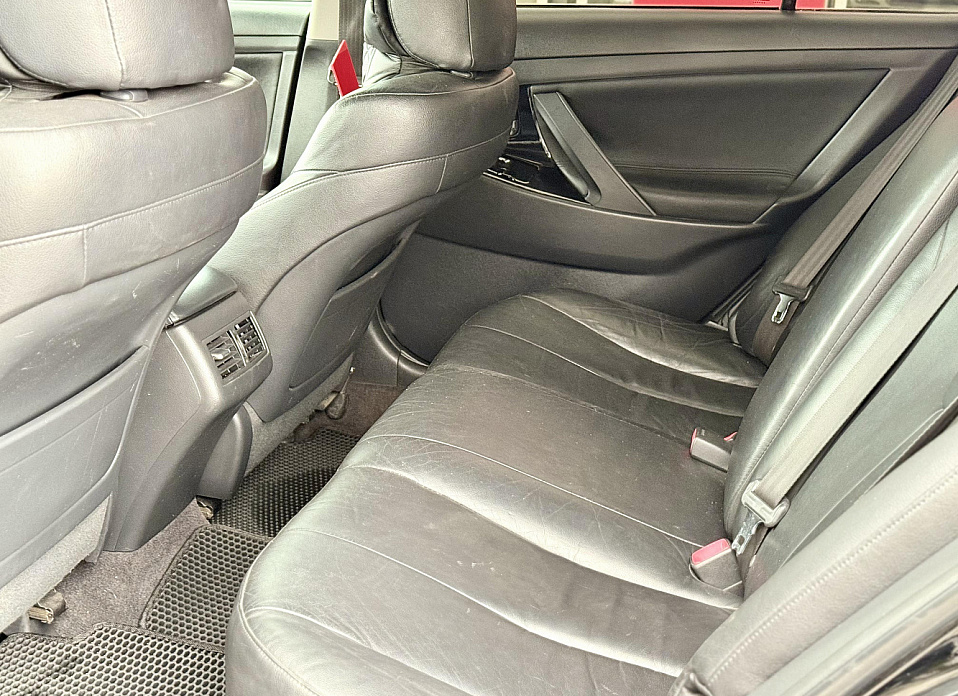 Toyota Camry, VI (XV40) Рестайлинг 3.5 AT (277 л.с.)