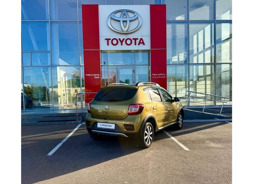 Renault Sandero, II Stepway 1.6 MT (113 л.с.)