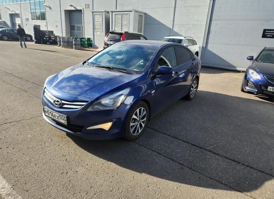 Hyundai Solaris, I Рестайлинг 1.6 AT (123 л.с.)
