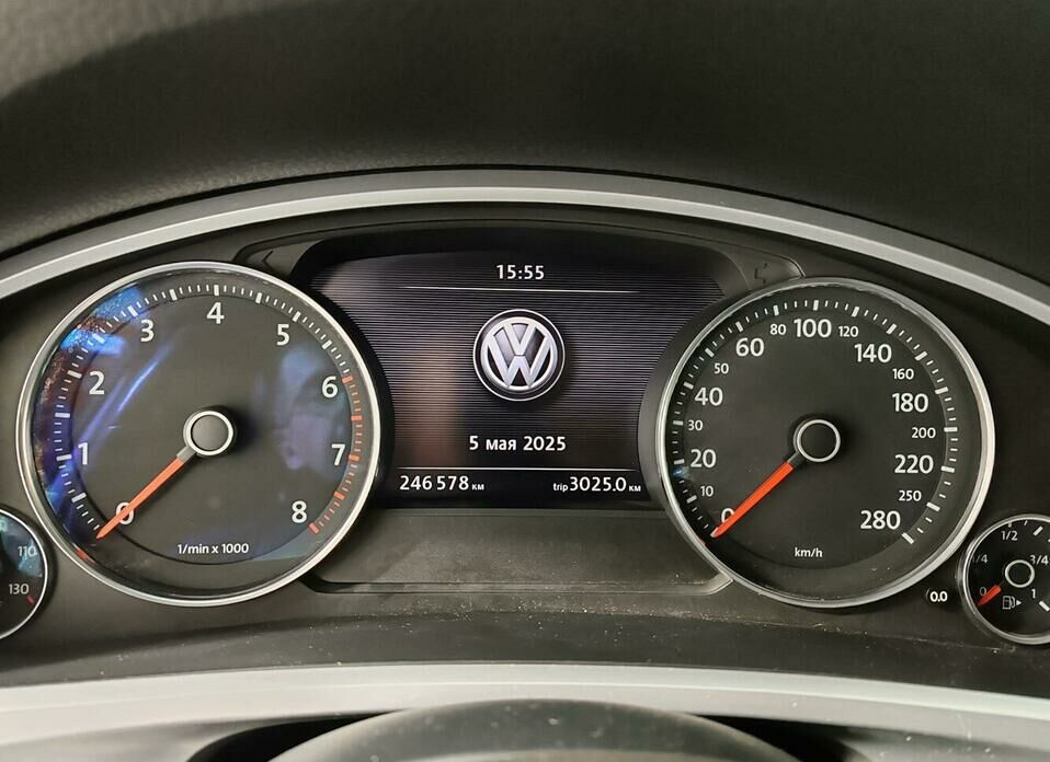 Volkswagen Touareg 3.6 AT (249 л.с.) 4WD
