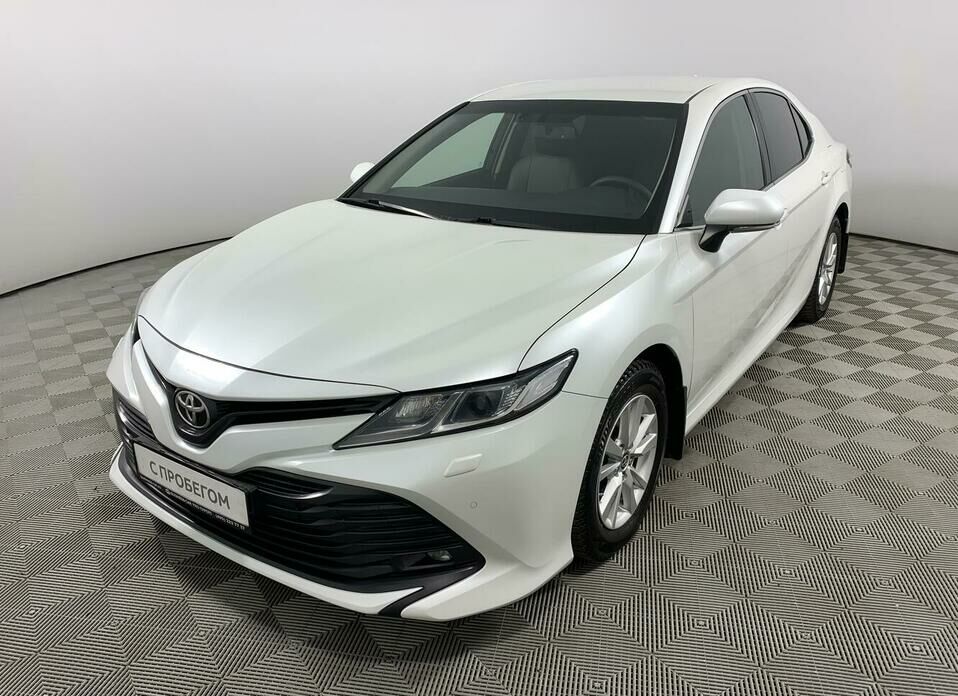 Toyota Camry 2.5 AT (181 л.с.)