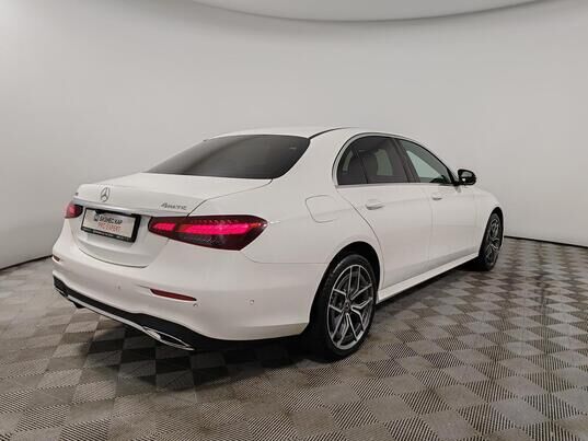 Mercedes-Benz E-Класс, 2021&nbsp;г., 121&nbsp;349&nbsp;км