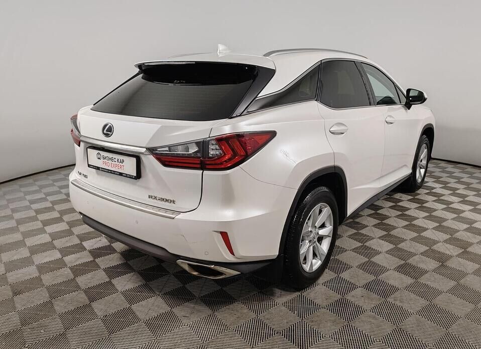 Lexus RX, IV 200t 2.0 AT (238 л.с.) 4WD