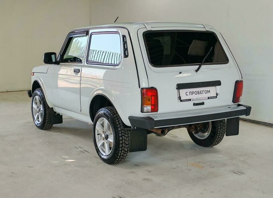 LADA (ВАЗ) Niva Legend 1.7 MT (83 л.с.) 4WD