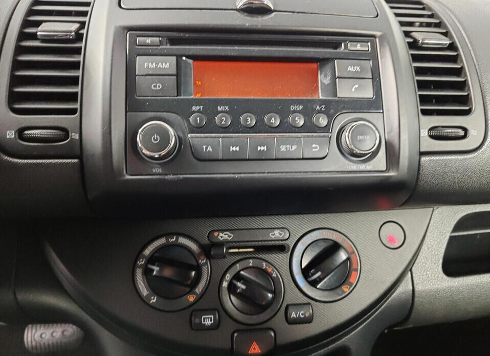 Nissan Note 1.6 AT (110 л.с.)