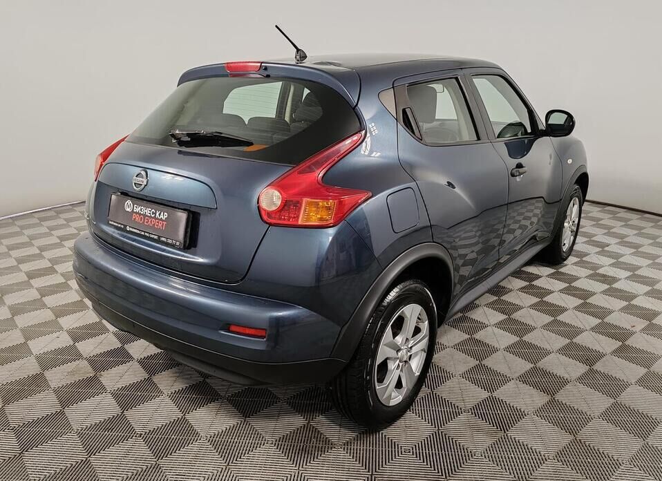 Nissan Juke, I 1.6 CVT (117 л.с.)