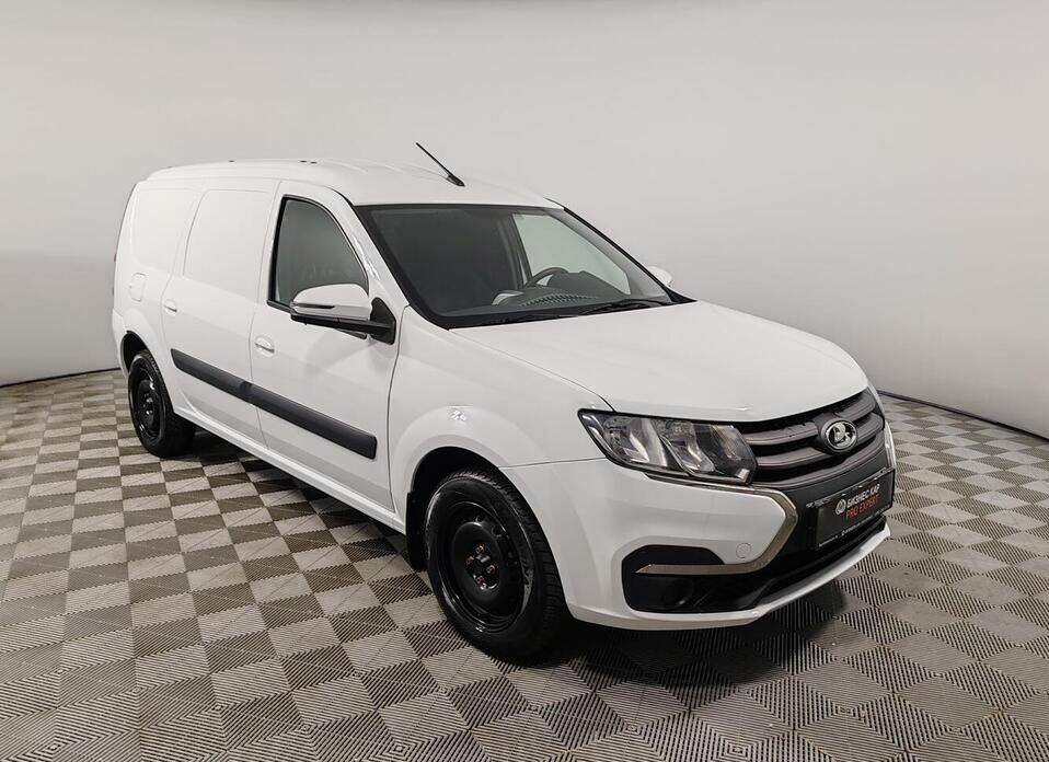 LADA (ВАЗ) Largus, I Рестайлинг 1.6 MT (106 л.с.)