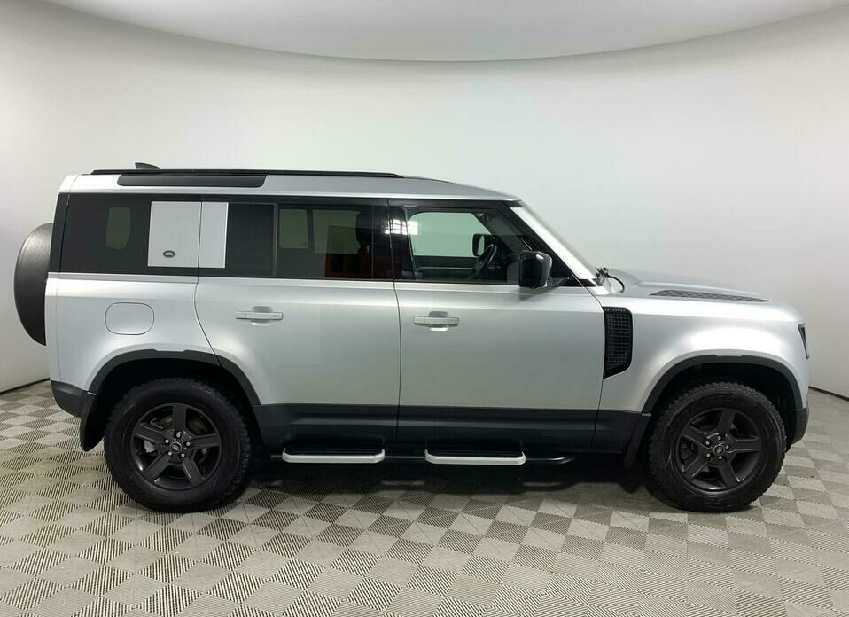 Land Rover Defender 110 2.0d AT (200 л.с.) 4WD