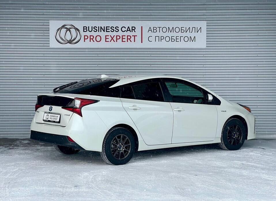 Toyota Prius, IV Рестайлинг (XW50) 1.8hyb AT (98 л.с.)