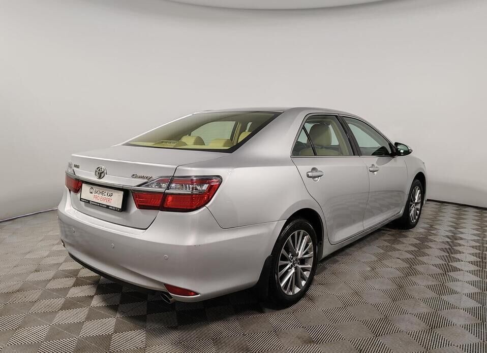 Toyota Camry, VII (XV50) Рестайлинг 2.5 AT (181 л.с.)
