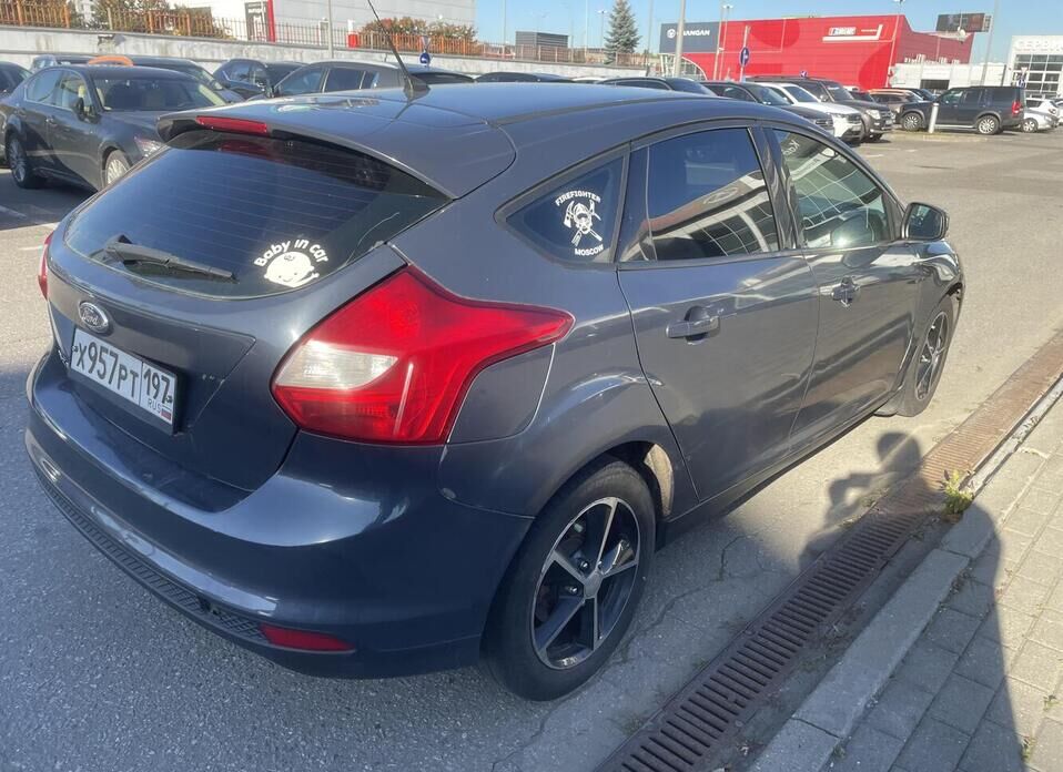 Ford Focus, III 1.6 MT (105 л.с.)