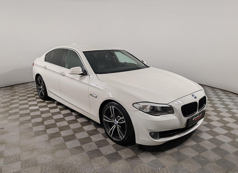 BMW 5 серии, VI (F10/F11/F07) 525d xDrive 2.0d AT (218 л.с.) 4WD