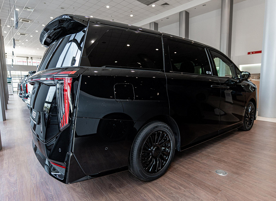 GAC M8 2.0 AT (231 л.с.)