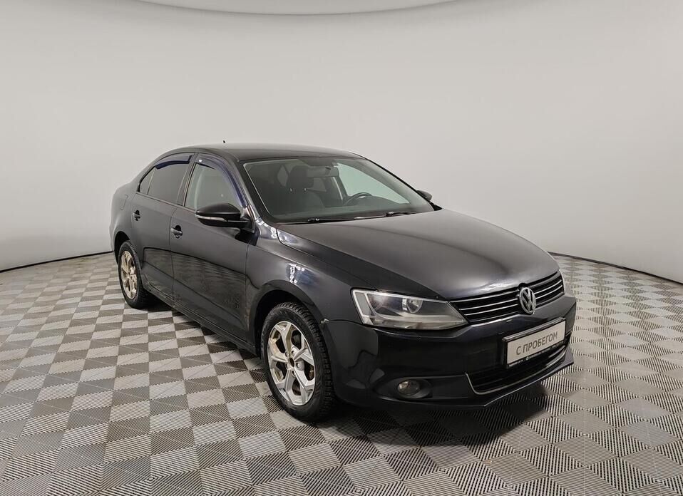 Volkswagen Jetta 1.6 AT (105 л.с.)