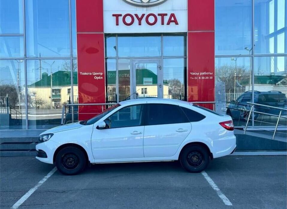 LADA (ВАЗ) Granta, I Рестайлинг 1.6 MT (90 л.с.)