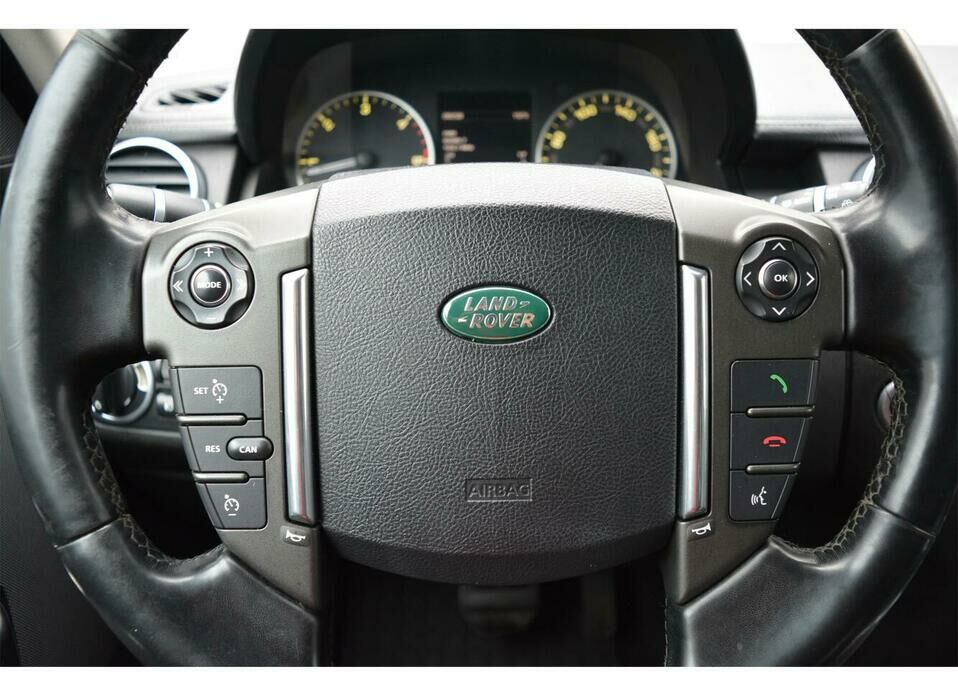 Land Rover Discovery 3.0d AT (245 л.с.) 4WD