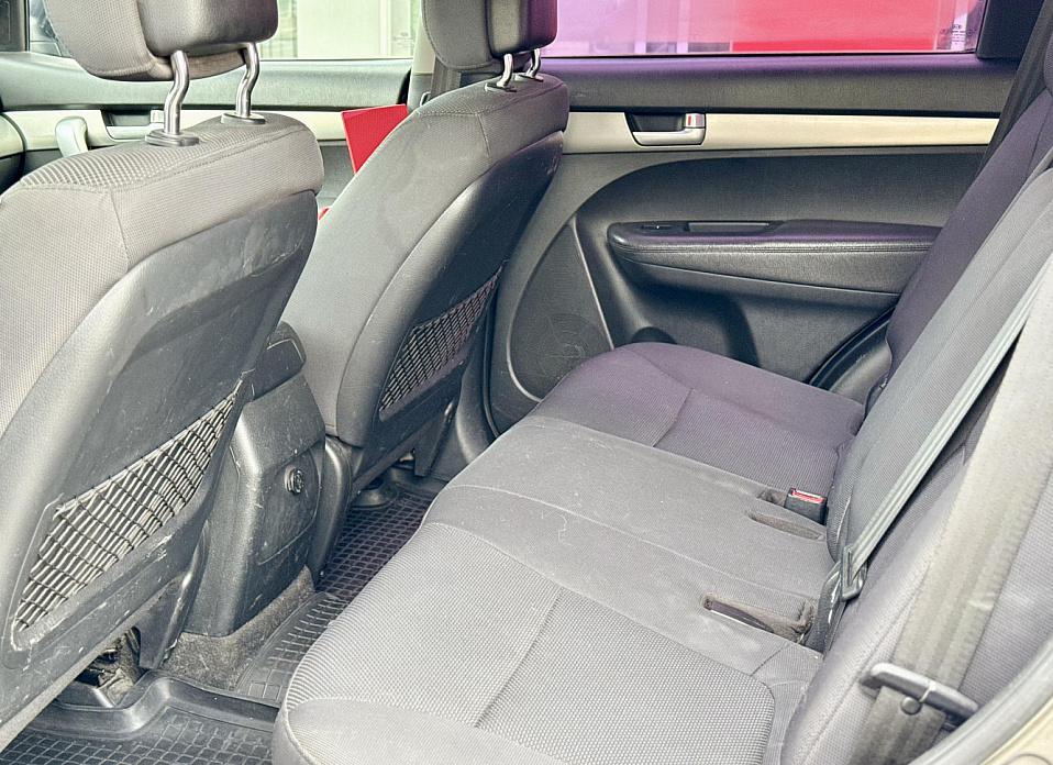 Kia Sorento, II 2.4 AT (175 л.с.) 4WD