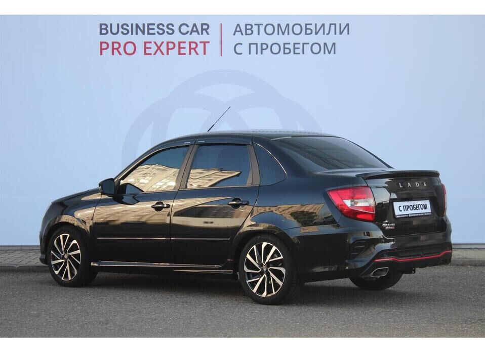 LADA (ВАЗ) Granta Sport 1.6 MT (118 л.с.)