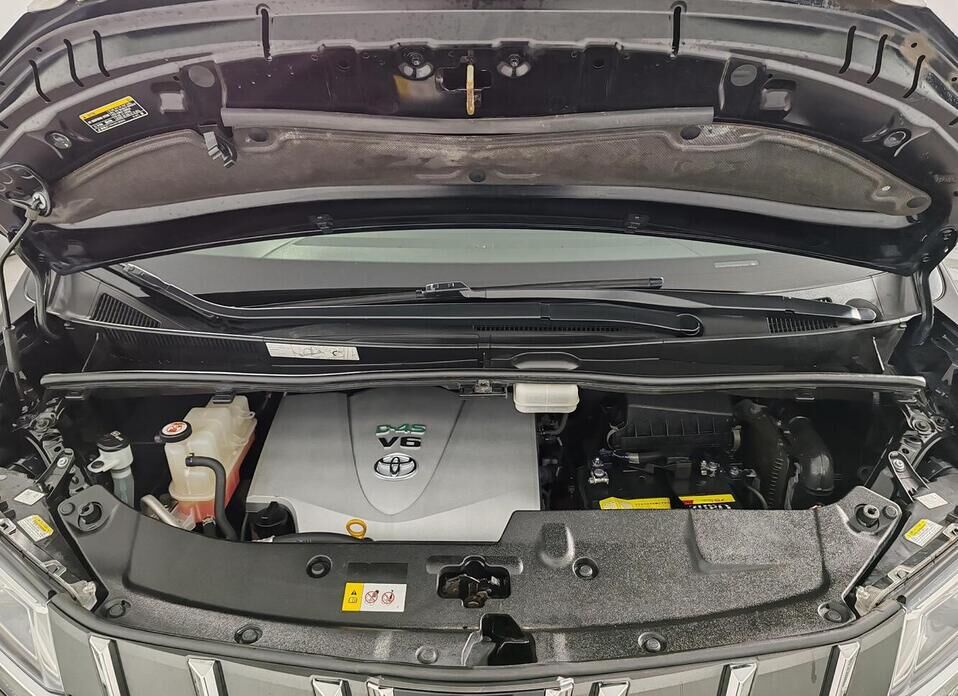 Toyota Alphard, III Рестайлинг 3.5 AT (300 л.с.)