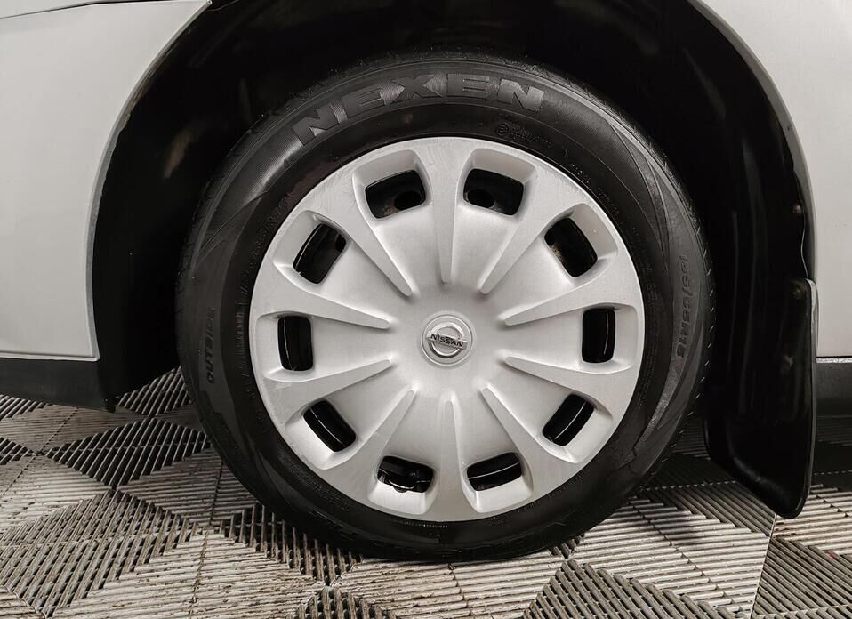 Nissan Almera 1.6 MT (102 л.с.)